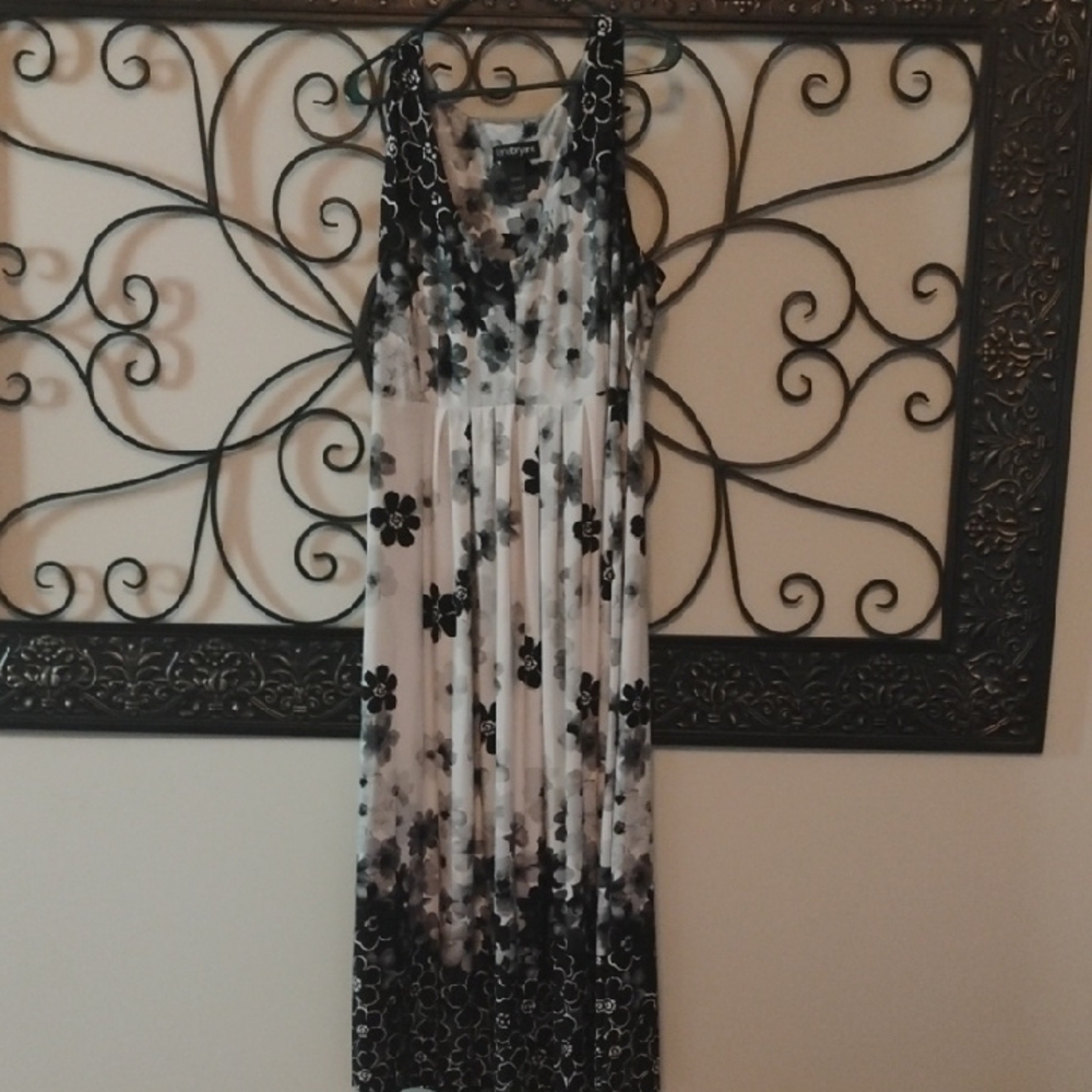 Black and White Floral Full length Dress